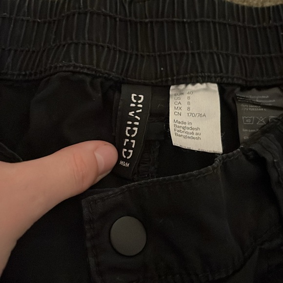 low rise black cargo pants - Picture 4 of 4